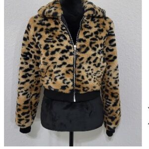 Faux fur Leopard jacket